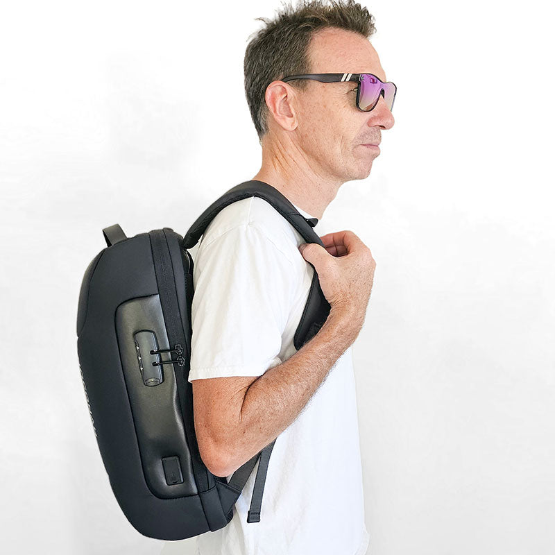 Noconah's Explore Pro Travel Backpack in Black